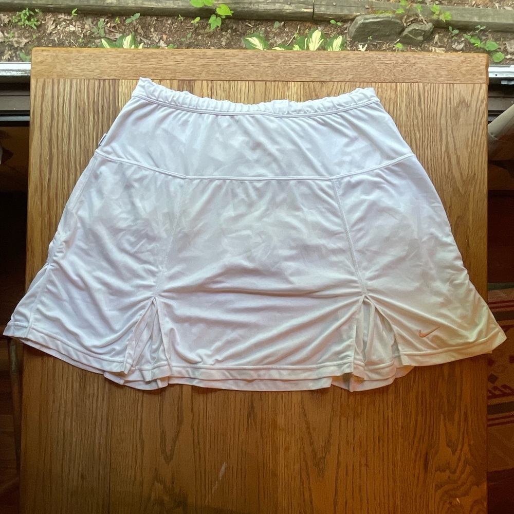 Whit Nike Tennis Skirt
